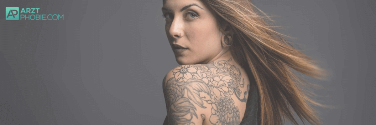 Stigmatophilie-tattoos-frau-sexy